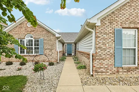 642 Crossfield Drive Indianapolis IN 46239
