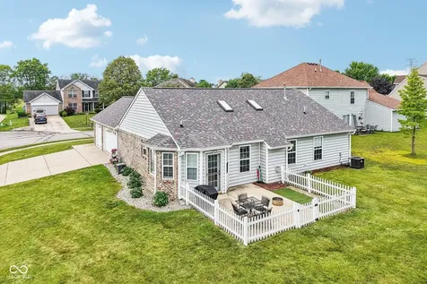 642 Crossfield Drive Indianapolis IN 46239