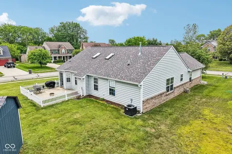 642 Crossfield Drive Indianapolis IN 46239