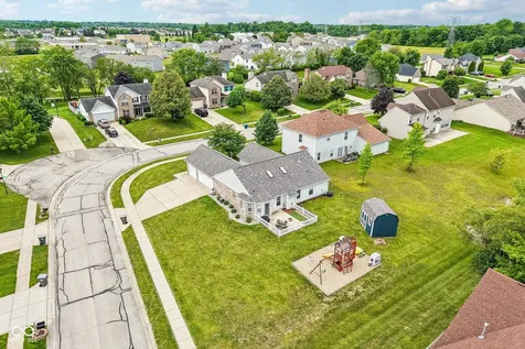 642 Crossfield Drive Indianapolis IN 46239