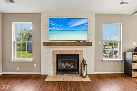 642 Crossfield Drive Indianapolis IN 46239