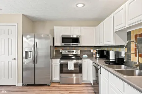 1406 Fall Ridge Drive Brownsburg IN 46112