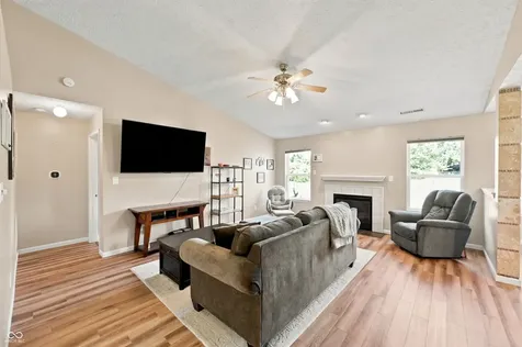 1406 Fall Ridge Drive Brownsburg IN 46112