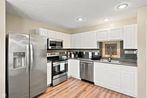 1406 Fall Ridge Drive Brownsburg IN 46112