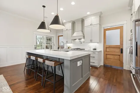 11477 Shoal Park Noblesville IN 46060
