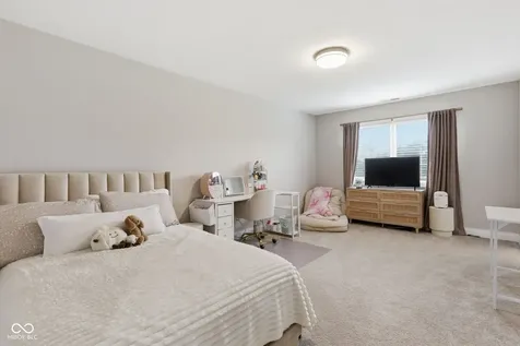 11477 Shoal Park Noblesville IN 46060