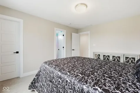 11477 Shoal Park Noblesville IN 46060