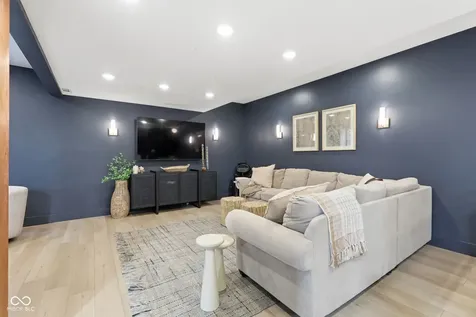 11477 Shoal Park Noblesville IN 46060