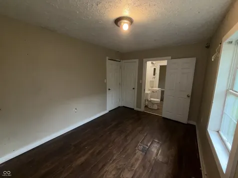 4315 E 30th Indianapolis IN 46218