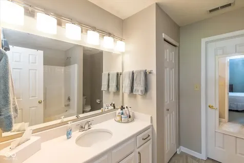 4530 Golden Hinde Way Westfield IN 46062