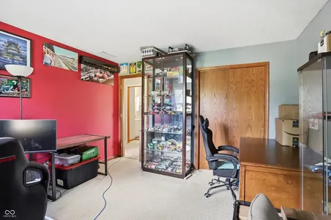 4025 Maple Manor Drive Indianapolis IN 46237