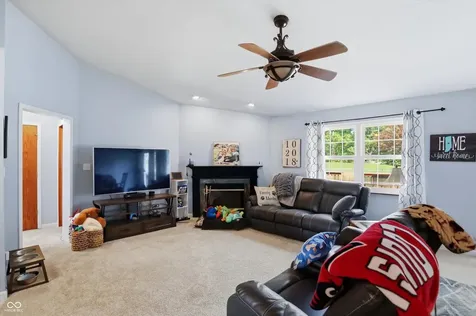 4025 Maple Manor Drive Indianapolis IN 46237