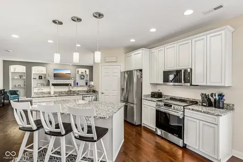 2059 Riverstone Court Avon IN 46123
