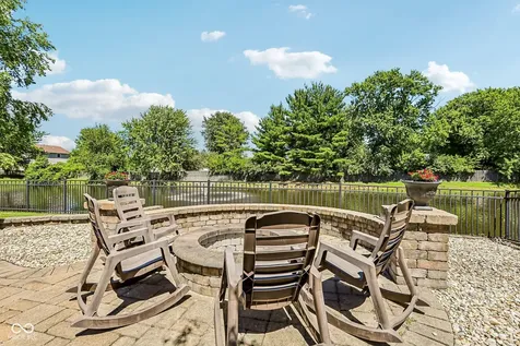 2059 Riverstone Court Avon IN 46123