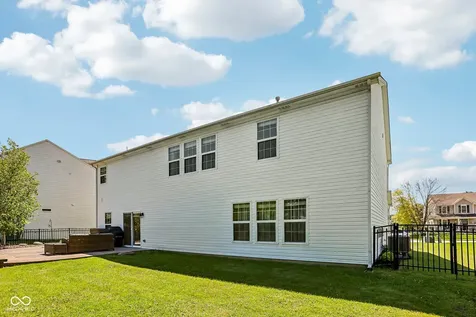 2059 Riverstone Court Avon IN 46123