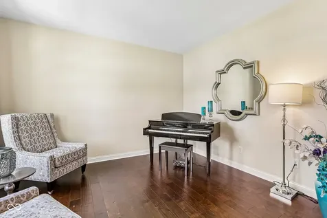 2059 Riverstone Court Avon IN 46123
