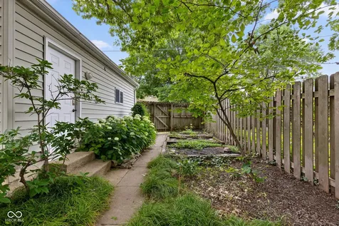 721 N Riley Avenue Indianapolis IN 46201
