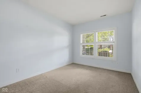 19459 Silver Spring Noblesville IN 46062