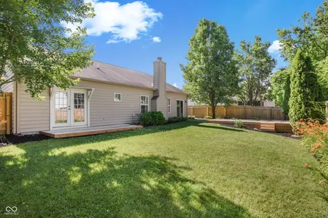 19459 Silver Spring Noblesville IN 46062