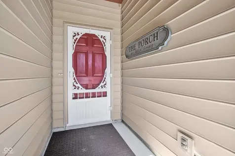 19459 Silver Spring Noblesville IN 46062