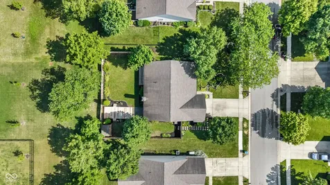 19459 Silver Spring Noblesville IN 46062