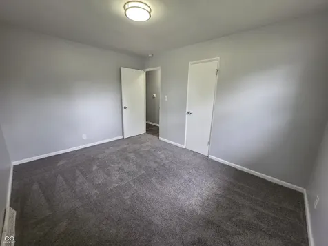 5820 E 40th Street Indianapolis IN 46226
