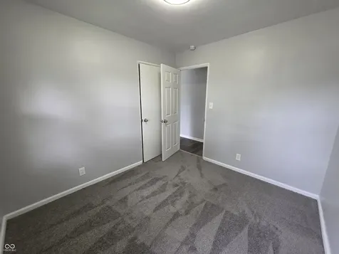5820 E 40th Street Indianapolis IN 46226