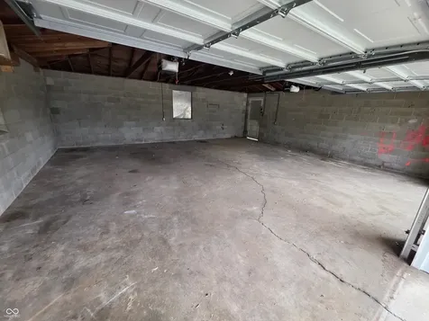 5820 E 40th Street Indianapolis IN 46226