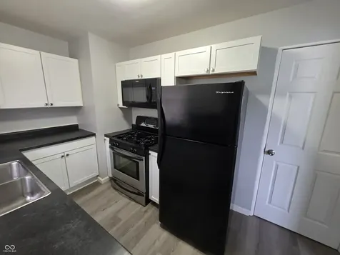 5820 E 40th Street Indianapolis IN 46226