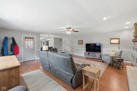 3706 E Carol Lane Mooresville IN 46158