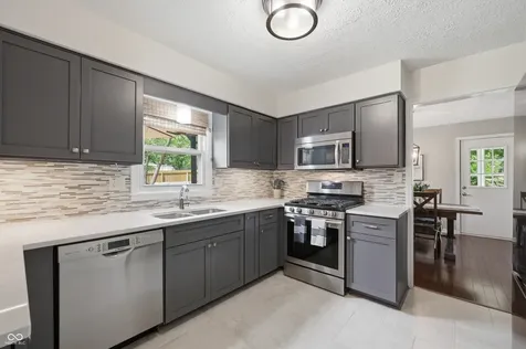 3706 E Carol Lane Mooresville IN 46158