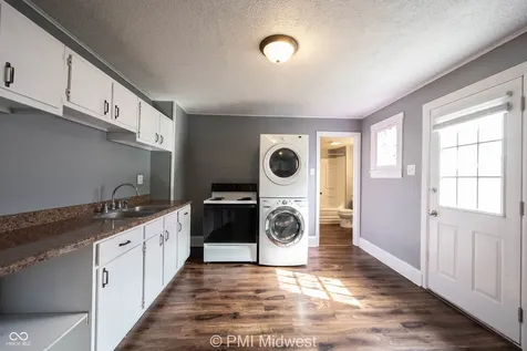 1604 E Kelly Street Indianapolis IN 46203