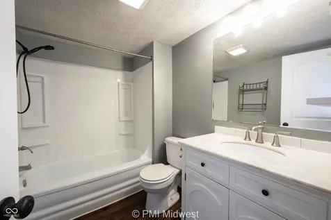 1604 E Kelly Street Indianapolis IN 46203