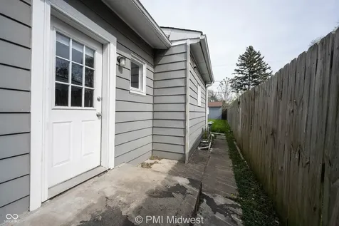 1604 E Kelly Street Indianapolis IN 46203