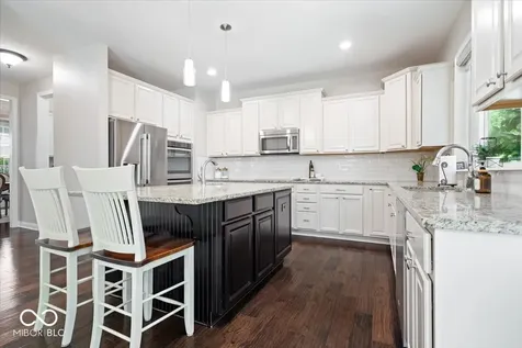 10461 Creektree Lane Fishers IN 46038