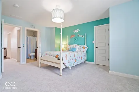 10461 Creektree Lane Fishers IN 46038