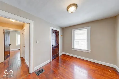 902 N Bosart Avenue Indianapolis IN 46201