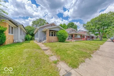 902 N Bosart Avenue Indianapolis IN 46201