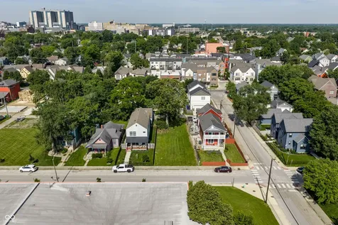 1824 Ruckle Street Indianapolis IN 46202
