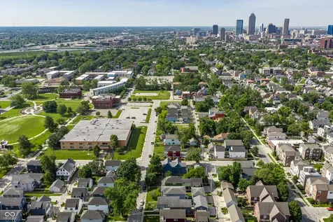 1824 Ruckle Street Indianapolis IN 46202
