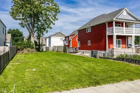 1824 Ruckle Street Indianapolis IN 46202