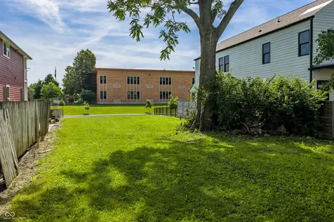 1824 Ruckle Street Indianapolis IN 46202
