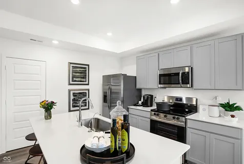 8690 Maroska Street Fortville IN 46040
