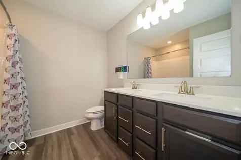 10490 Sanford Court Fishers IN 46040