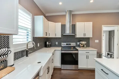 2740 Guilford Avenue Indianapolis IN 46205