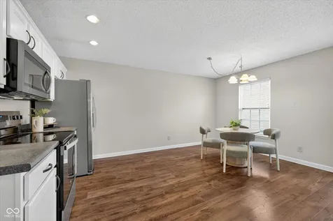 14284 Banister Drive Noblesville IN 46060