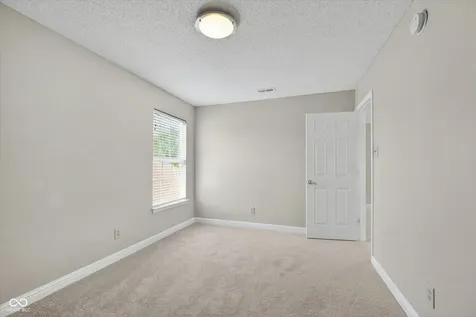 14284 Banister Drive Noblesville IN 46060