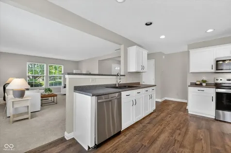 14284 Banister Drive Noblesville IN 46060