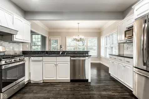 7821 Timber Run Court Indianapolis IN 46256