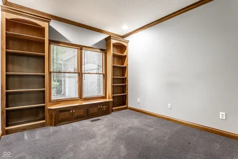 7821 Timber Run Court Indianapolis IN 46256